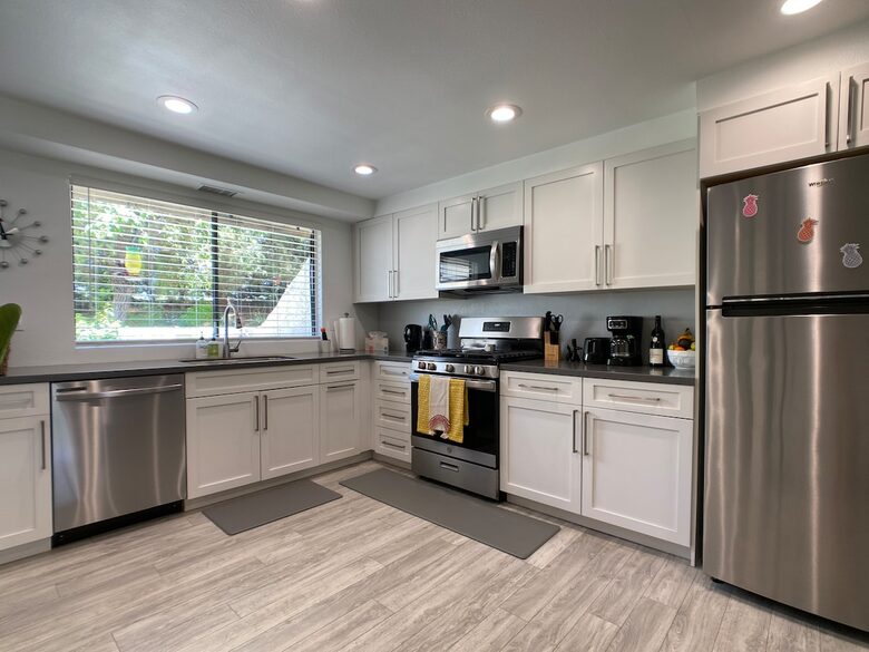 Golf Course Retreat with Mountain Views in Palm Springs - Palm Springs, California