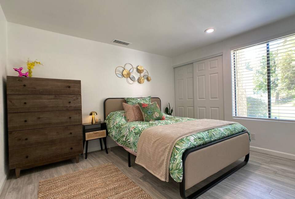 Golf Course Retreat with Mountain Views in Palm Springs - Palm Springs, California