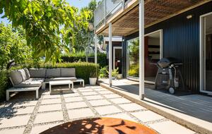 Family-Focused Wānaka Retreat with Hot Tub and Mountain Outlooks - Wānaka, New Zealand