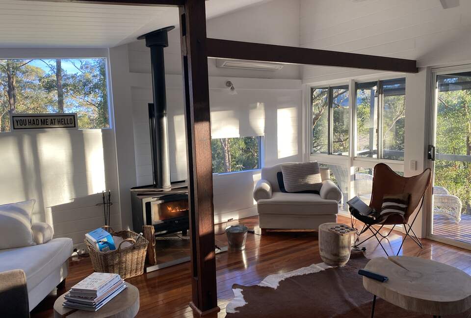 Riverfront Home Designed for Slow Days and Shared Rituals - Fosterton, Australia