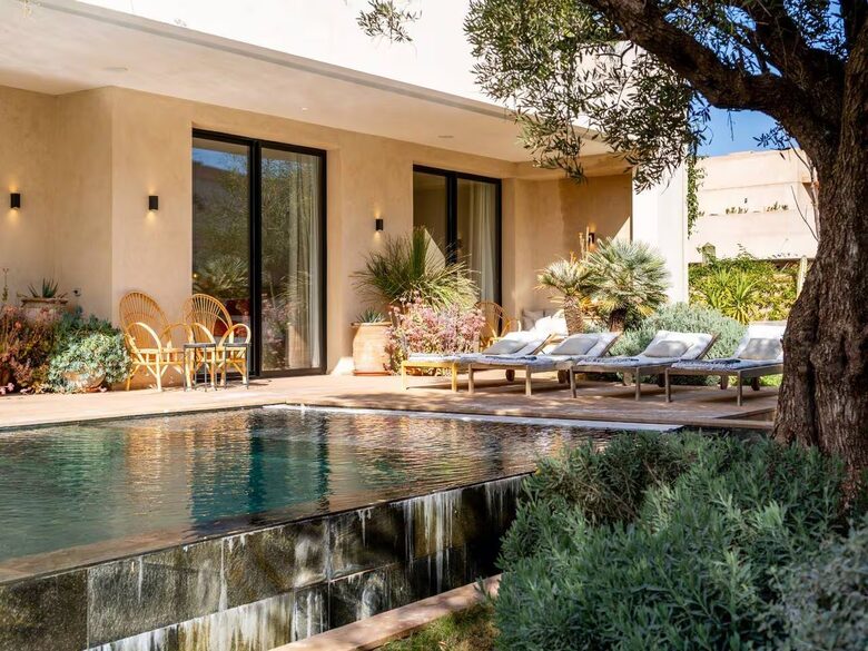 A Sophisticated Six-Bedroom Villa in Amelkis Golf Residence - Marrakesh, Morocco