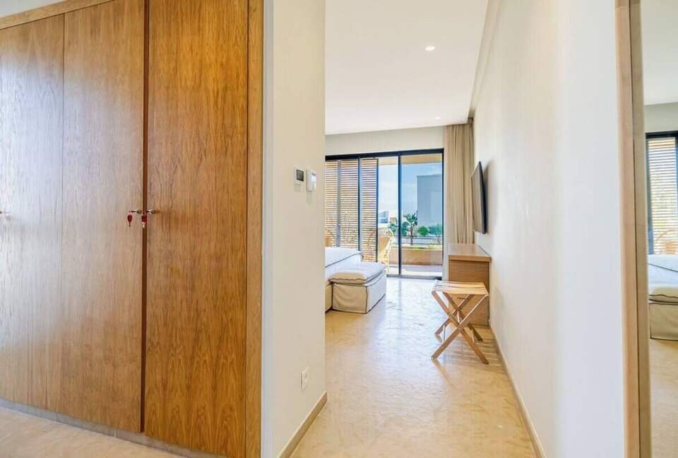 A Sophisticated Six-Bedroom Villa in Amelkis Golf Residence - Marrakesh, Morocco