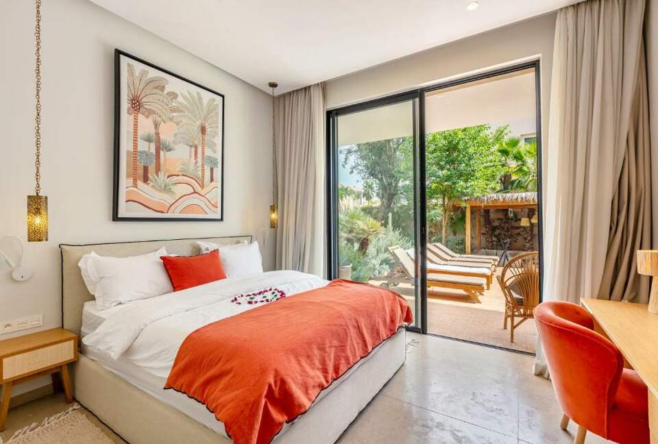 A Sophisticated Six-Bedroom Villa in Amelkis Golf Residence - Marrakesh, Morocco