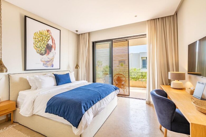 A Sophisticated Six-Bedroom Villa in Amelkis Golf Residence - Marrakesh, Morocco