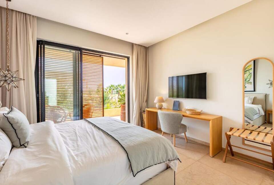 A Sophisticated Six-Bedroom Villa in Amelkis Golf Residence - Marrakesh, Morocco