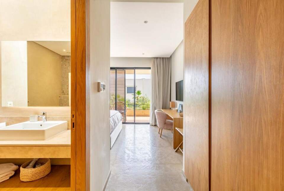 A Sophisticated Six-Bedroom Villa in Amelkis Golf Residence - Marrakesh, Morocco