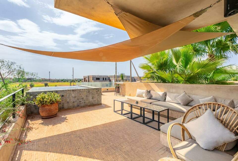 A Sophisticated Six-Bedroom Villa in Amelkis Golf Residence - Marrakesh, Morocco