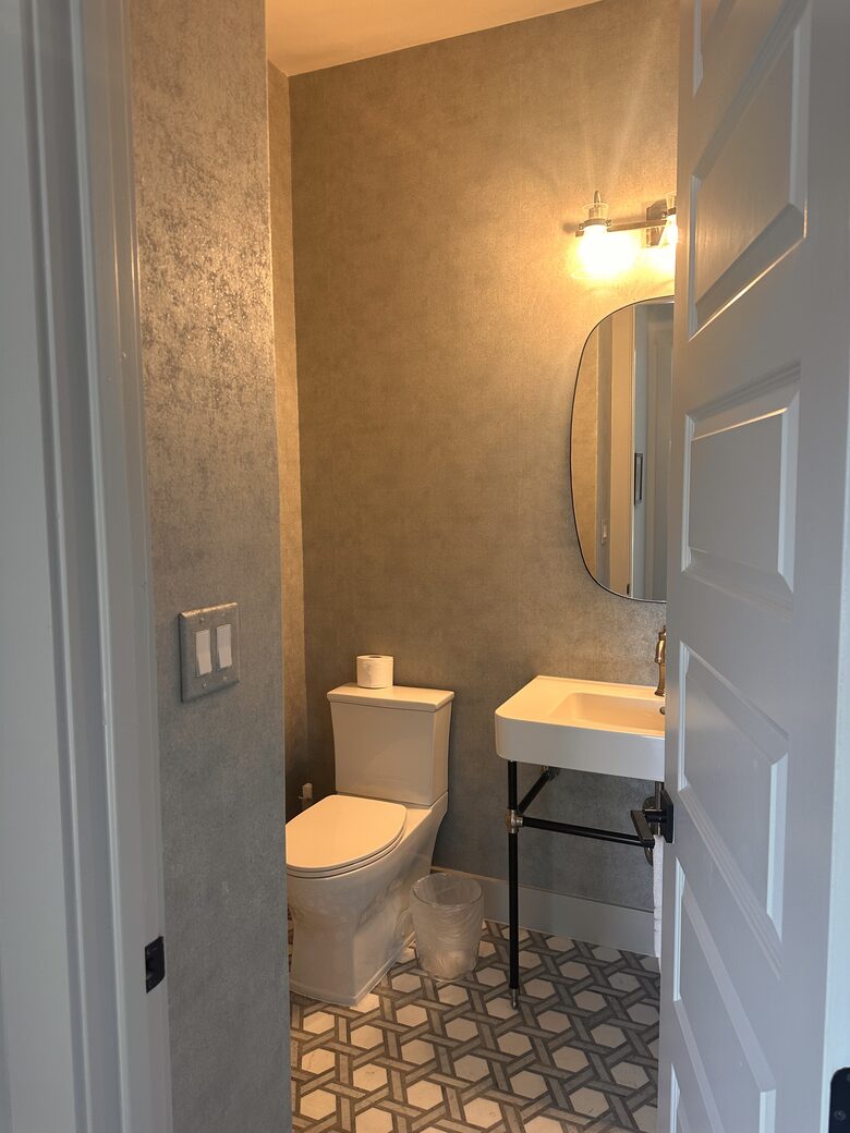 Lake LBJ Luxe Waterfront Estate with Private Dock & Pool - Kingsland, Texas