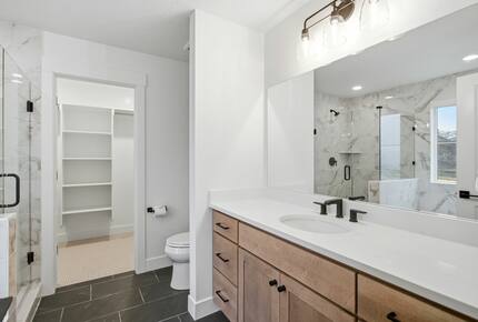 Mountain Basecamp with Sauna & Jacuzzi - Heber City, Utah