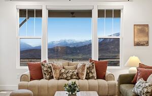 Mountain Basecamp with Sauna & Jacuzzi - Heber City, Utah