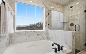 Mountain Basecamp with Sauna & Jacuzzi - Heber City, Utah