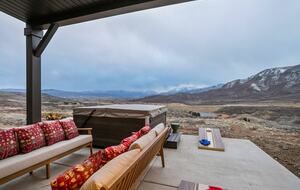 Mountain Basecamp with Sauna & Jacuzzi - Heber City, Utah