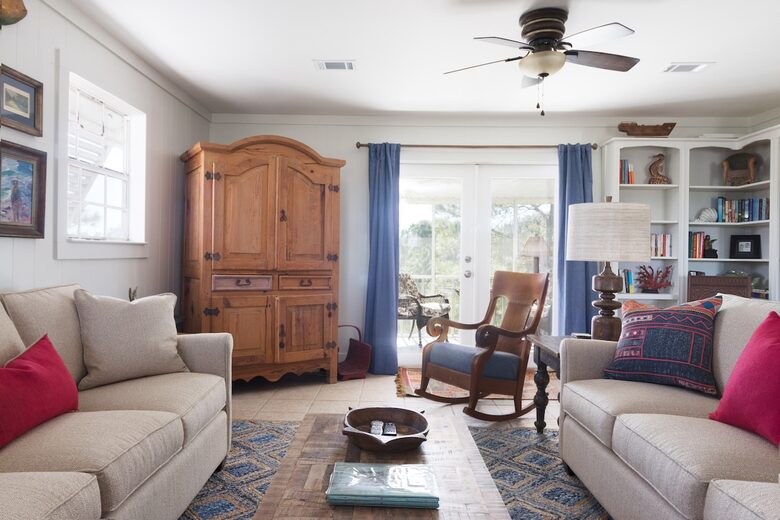 Classic Gulf Shores Cottage with Private Beach Access - Gulf Shores, Alabama