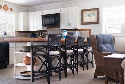 Classic Gulf Shores Cottage with Private Beach Access - Gulf Shores, Alabama