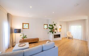 Designer Parkside Retreat Minutes from Melbourne’s City Core - Kensington, Australia