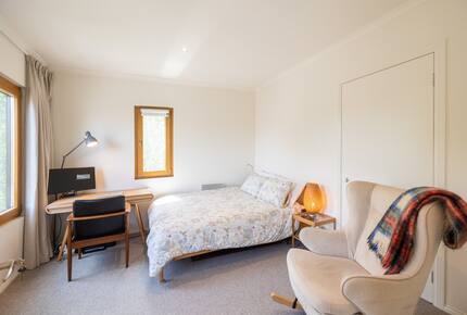 Designer Parkside Retreat Minutes from Melbourne’s City Core - Kensington, Australia