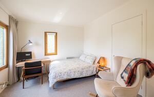 Designer Parkside Retreat Minutes from Melbourne’s City Core - Kensington, Australia