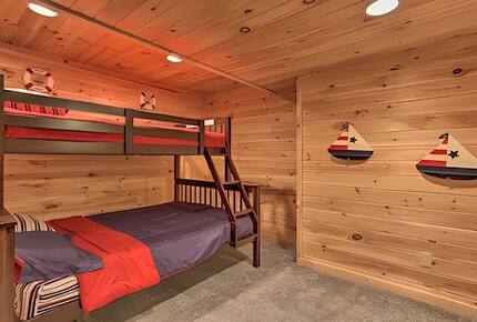 Catskills River View Retreat with Pool & Hot Tub - Hancock, New York