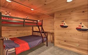 Catskills River View Retreat with Pool & Hot Tub - Hancock, New York