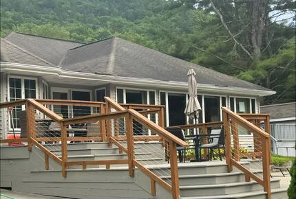 Catskills River View Retreat with Pool & Hot Tub - Hancock, New York