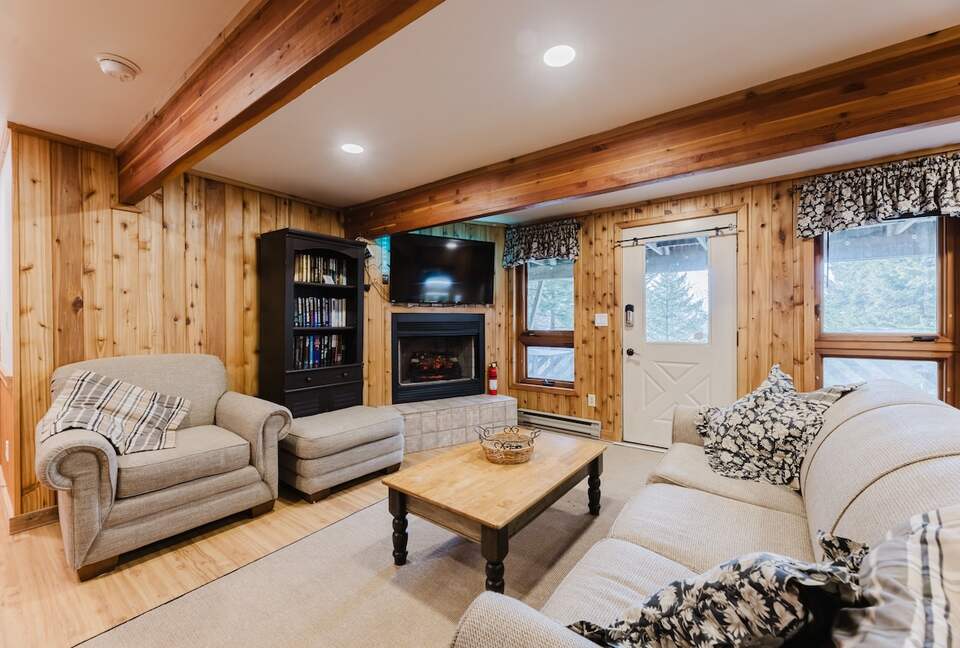 Snowshoe Mountain View Lodge - Snowshoe, West Virginia