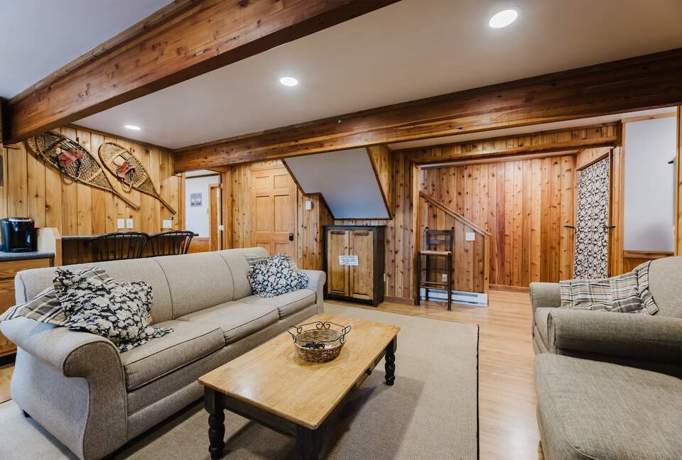 Snowshoe Mountain View Lodge - Snowshoe, West Virginia