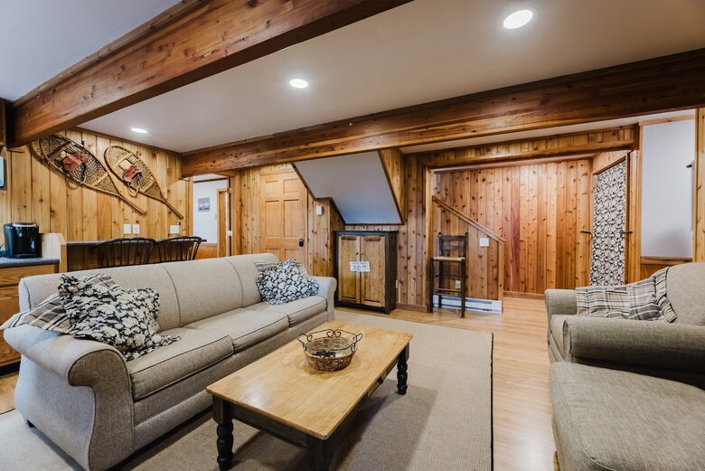 Snowshoe Mountain View Lodge - Snowshoe, West Virginia