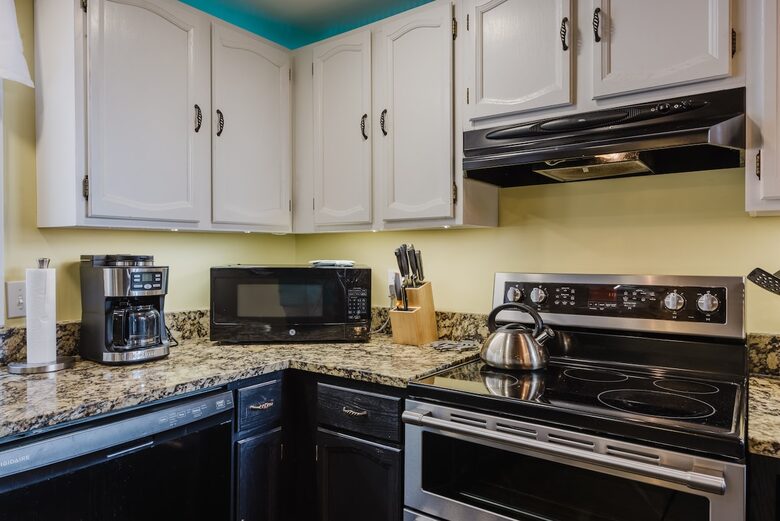 Snowshoe Mountain View Lodge - Snowshoe, West Virginia