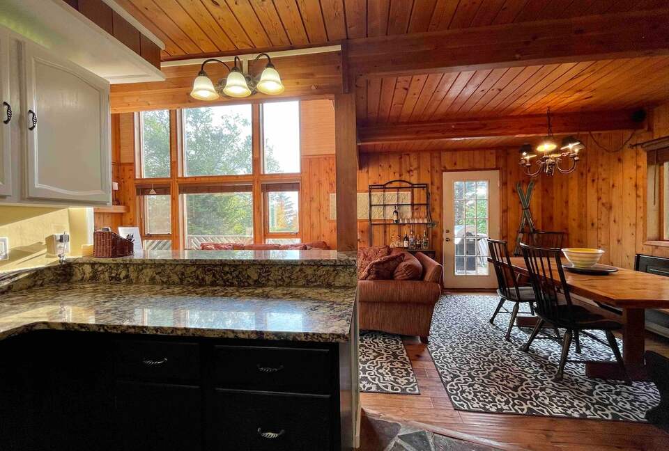 Snowshoe Mountain View Lodge - Snowshoe, West Virginia