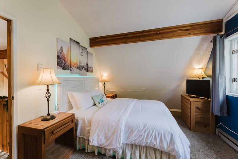 Snowshoe Mountain View Lodge - Snowshoe, West Virginia