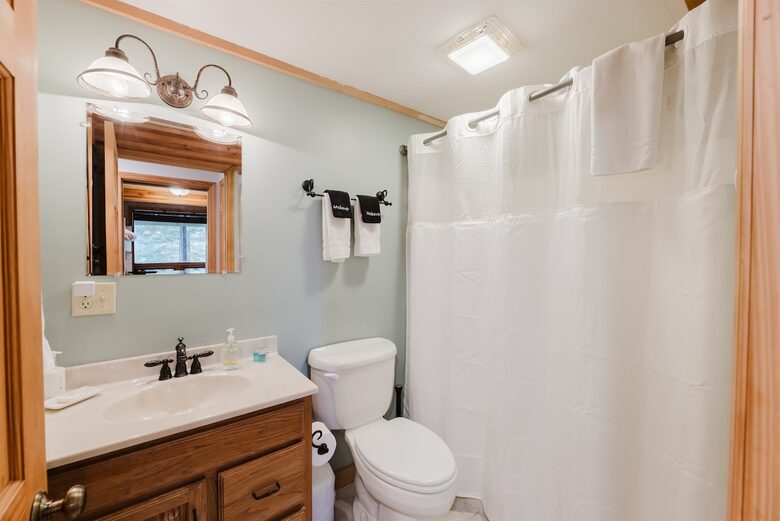 Snowshoe Mountain View Lodge - Snowshoe, West Virginia