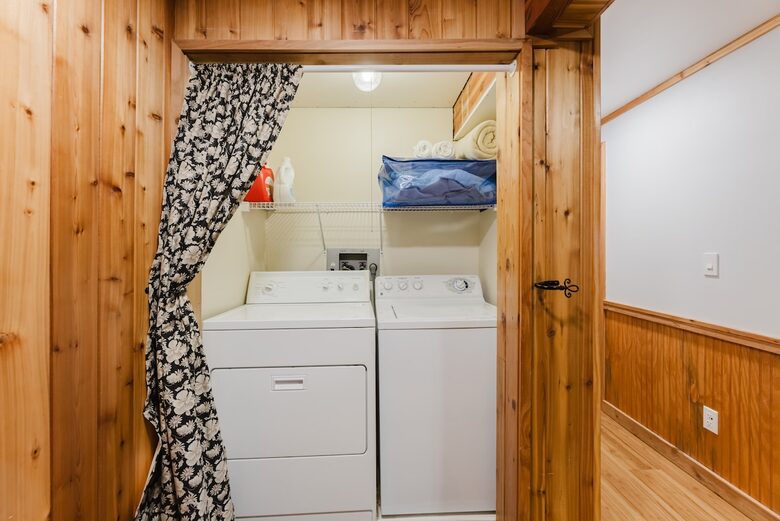 Snowshoe Mountain View Lodge - Snowshoe, West Virginia