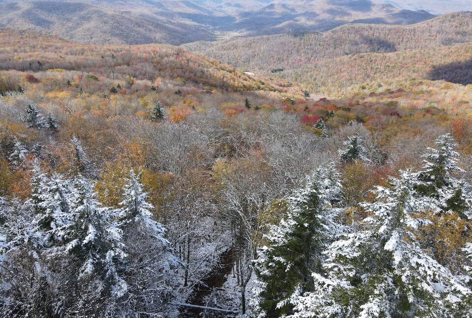 Snowshoe Mountain View Lodge - Snowshoe, West Virginia