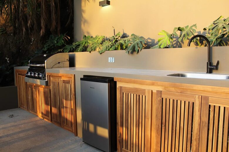 Cliffside Oceanview Villa Above Playa Guiones - Nosara, Costa Rica