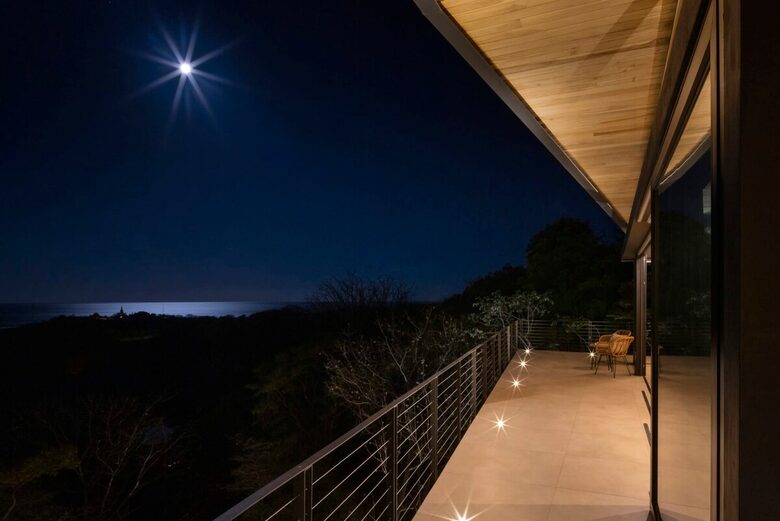 Cliffside Oceanview Villa Above Playa Guiones - Nosara, Costa Rica