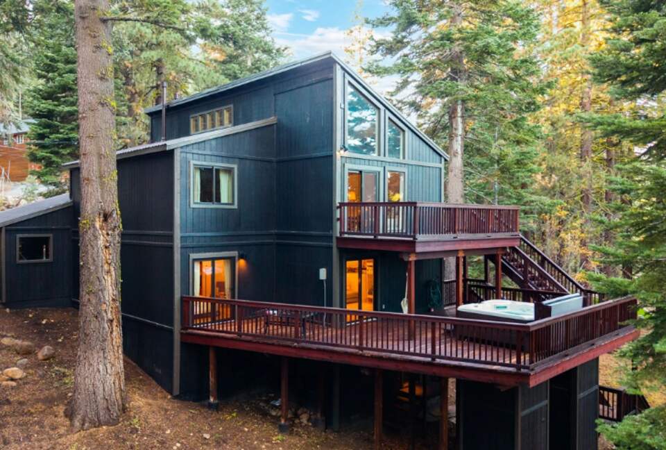 Forest-View Mountain Escape Near Truckee - Truckee, California
