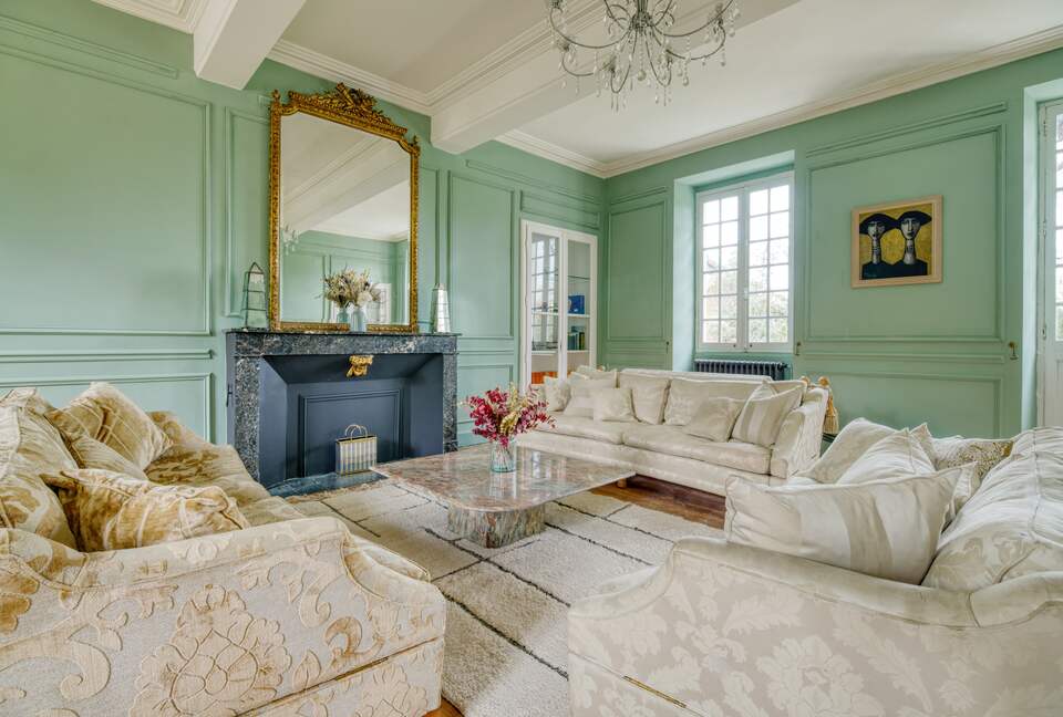 A Timeless French Château with Modern Elegance - Saint-Jean-Poutge, France