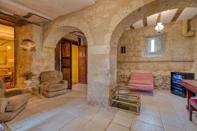 A Timeless French Château with Modern Elegance - Saint-Jean-Poutge, France