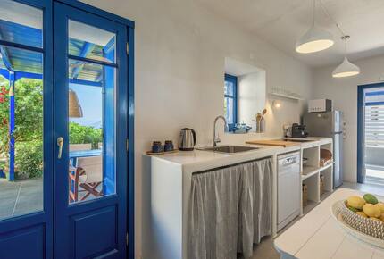 Hillside Sanctuary Near Sarakiniko - Pera Triovasalos, Milos Island, Greece