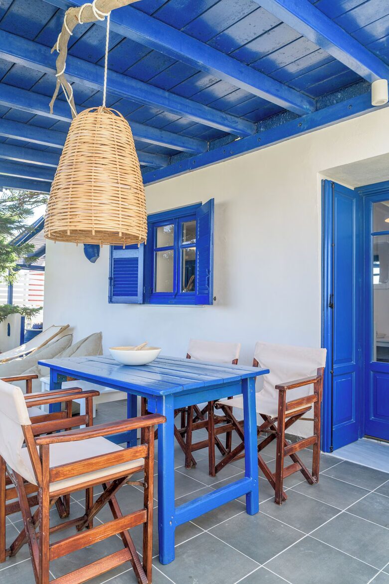 Hillside Sanctuary Near Sarakiniko - Pera Triovasalos, Milos Island, Greece