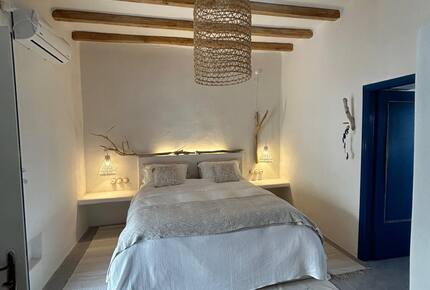 Hillside Sanctuary Near Sarakiniko - Pera Triovasalos, Milos Island, Greece