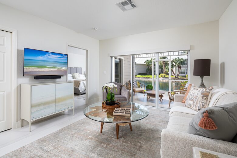 First-Floor Naples Golf Retreat - Naples, Florida