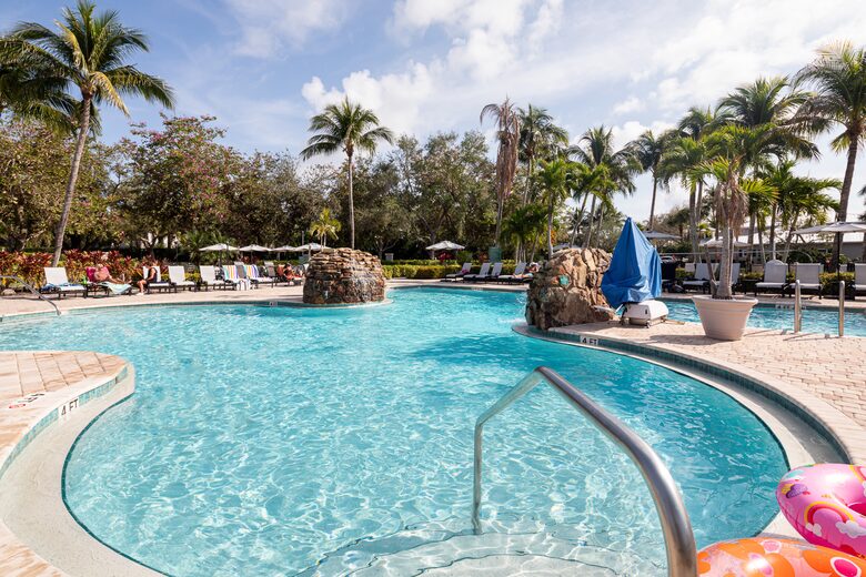 First-Floor Naples Golf Retreat - Naples, Florida