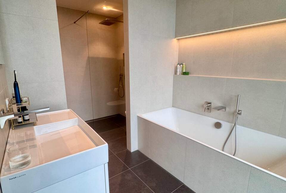 Elegant Berlin Residence with Private Balcony - Berlin, Germany