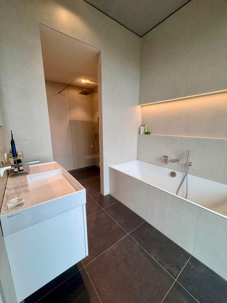 Elegant Berlin Residence with Private Balcony - Berlin, Germany