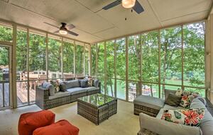 Five-Bedroom Lake Hartwell Escape with Dock, Kayaks & Views - Seneca, South Carolina