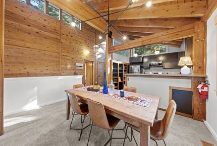 Forest-View Mountain Escape Near Truckee - Truckee, California