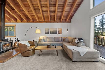 Forest-View Mountain Escape Near Truckee - Truckee, California