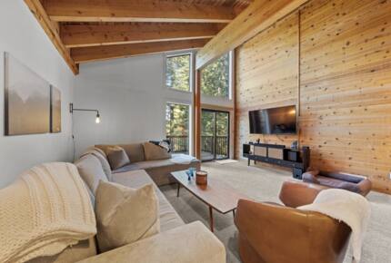 Forest-View Mountain Escape Near Truckee - Truckee, California