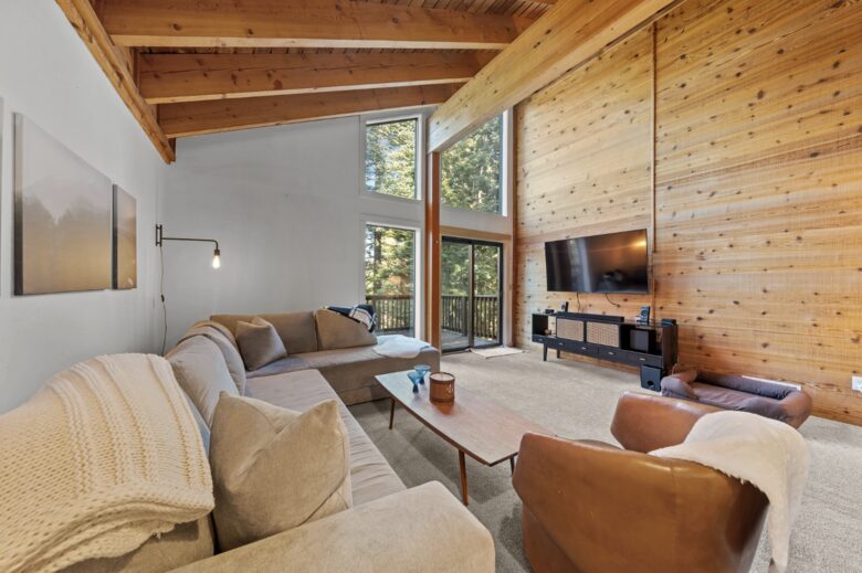 Forest-View Mountain Escape Near Truckee - Truckee, California